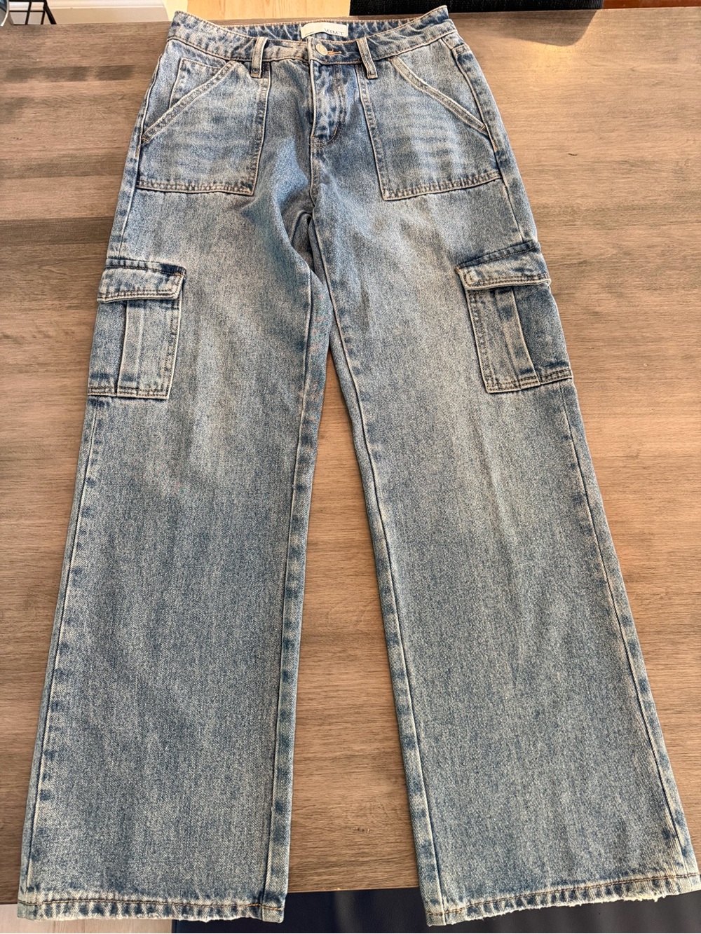 Vervet Women's High-Rise Wide-Leg Cargo Light Blue Denim Jeans - Size 25 EUC